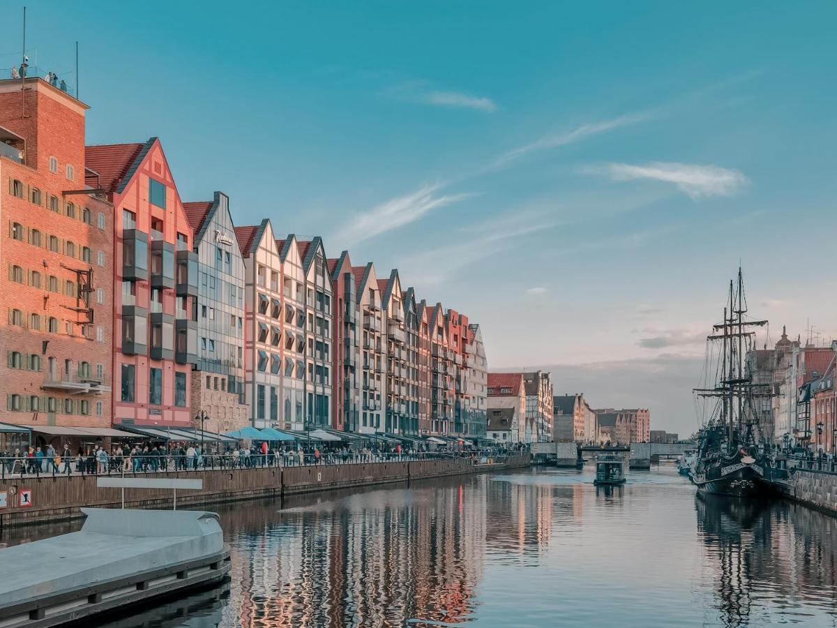 Rent Like Home - Deo Plaza Wyspa Spichrzow Gdańsk Kültér fotó