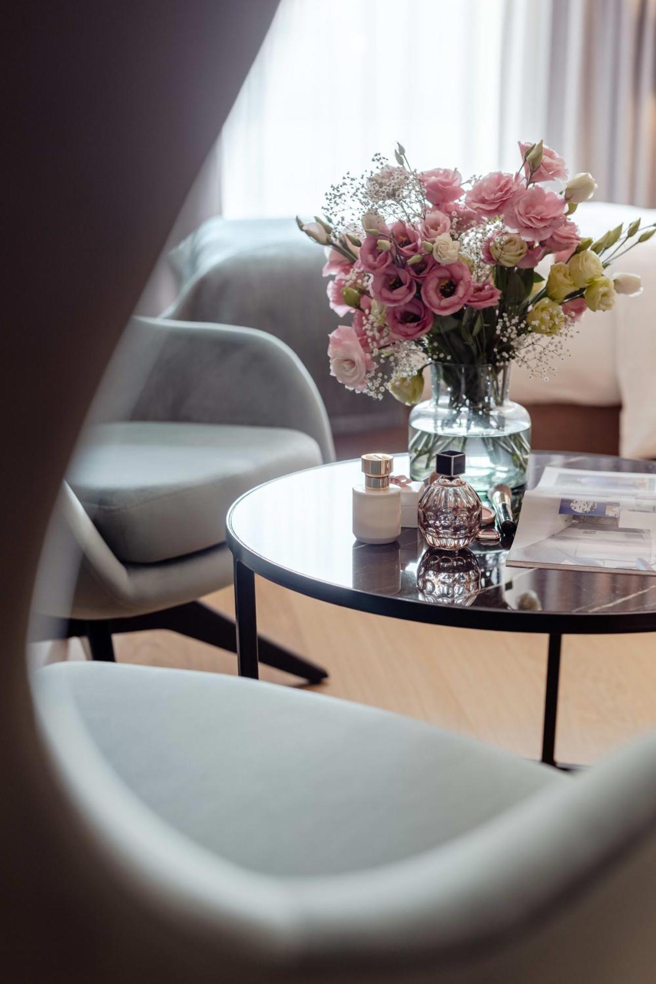 Rent Like Home - Deo Plaza Wyspa Spichrzow Gdańsk Kültér fotó