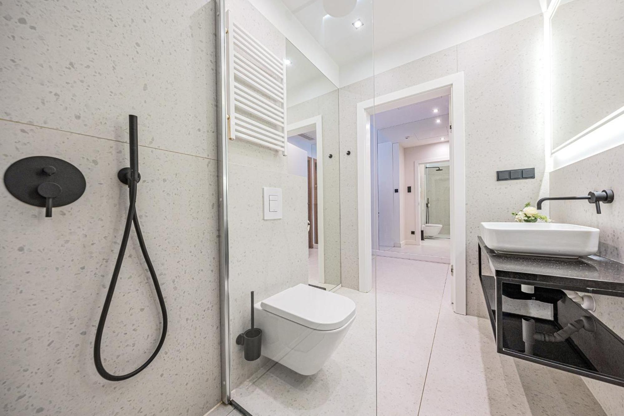 Rent Like Home - Deo Plaza Wyspa Spichrzow Gdańsk Kültér fotó